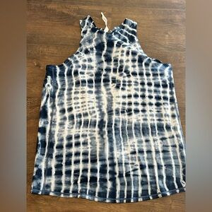 Lululemon Athletica Blue and White Tie-Dye Tank Top
